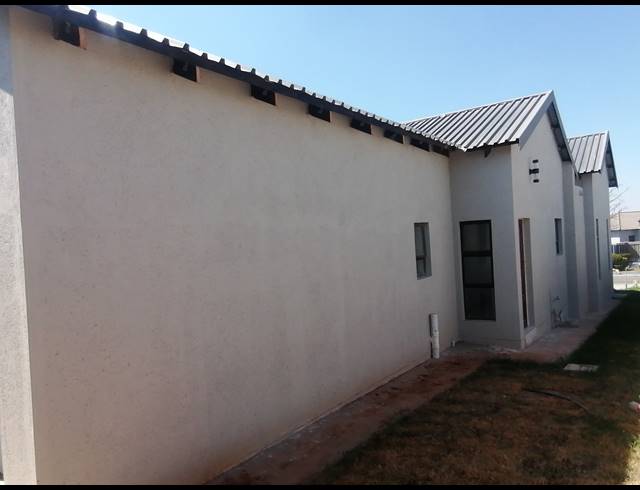 4 BEDROOM HOUSE FOR SALE IN BENDOR
